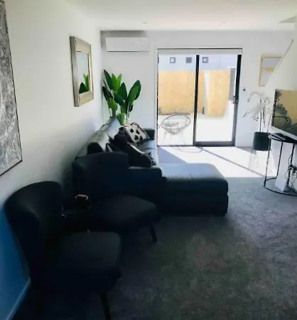 Hagley Townhouse 아파트